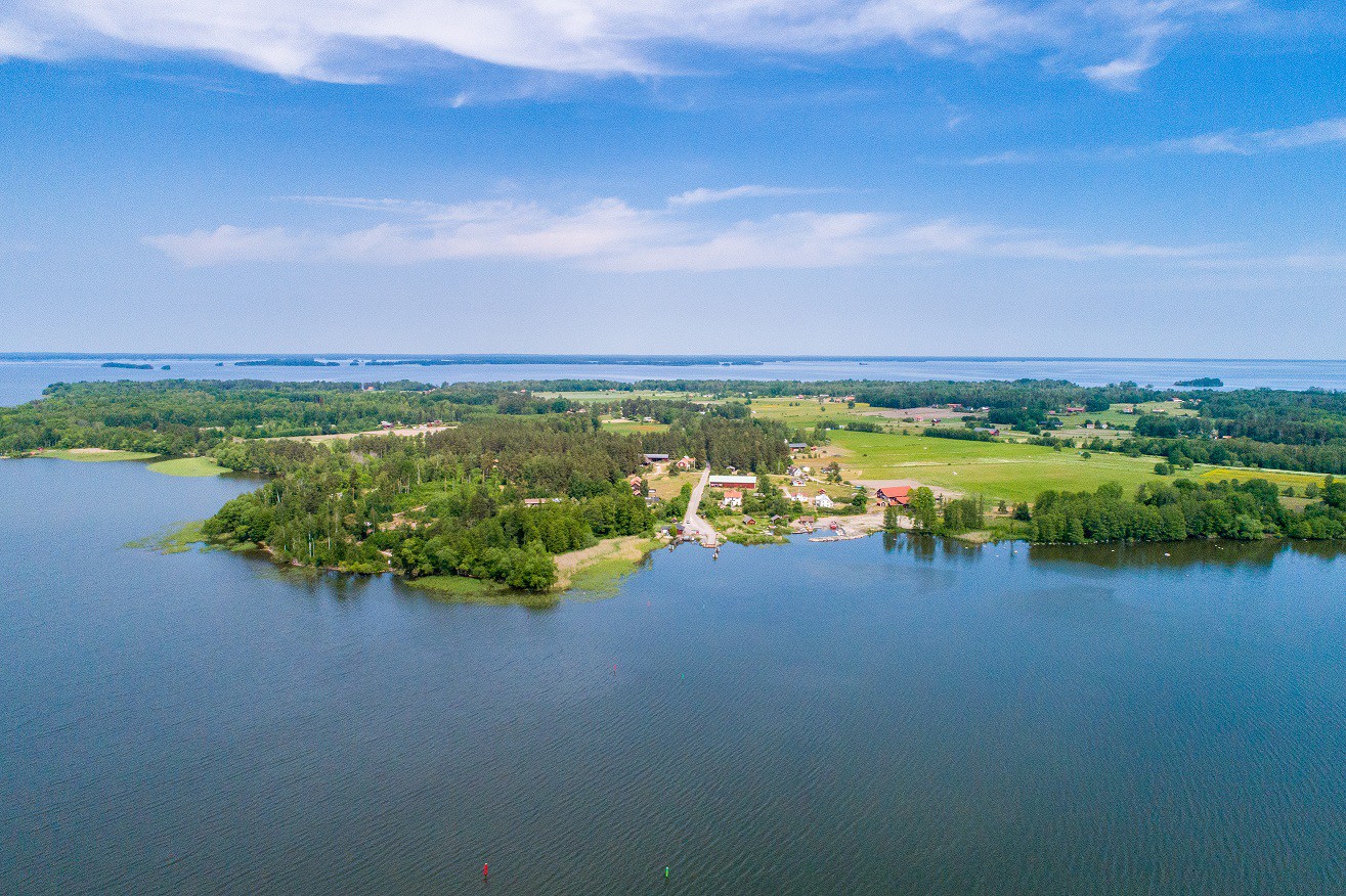 Vinön i Hjälmaren