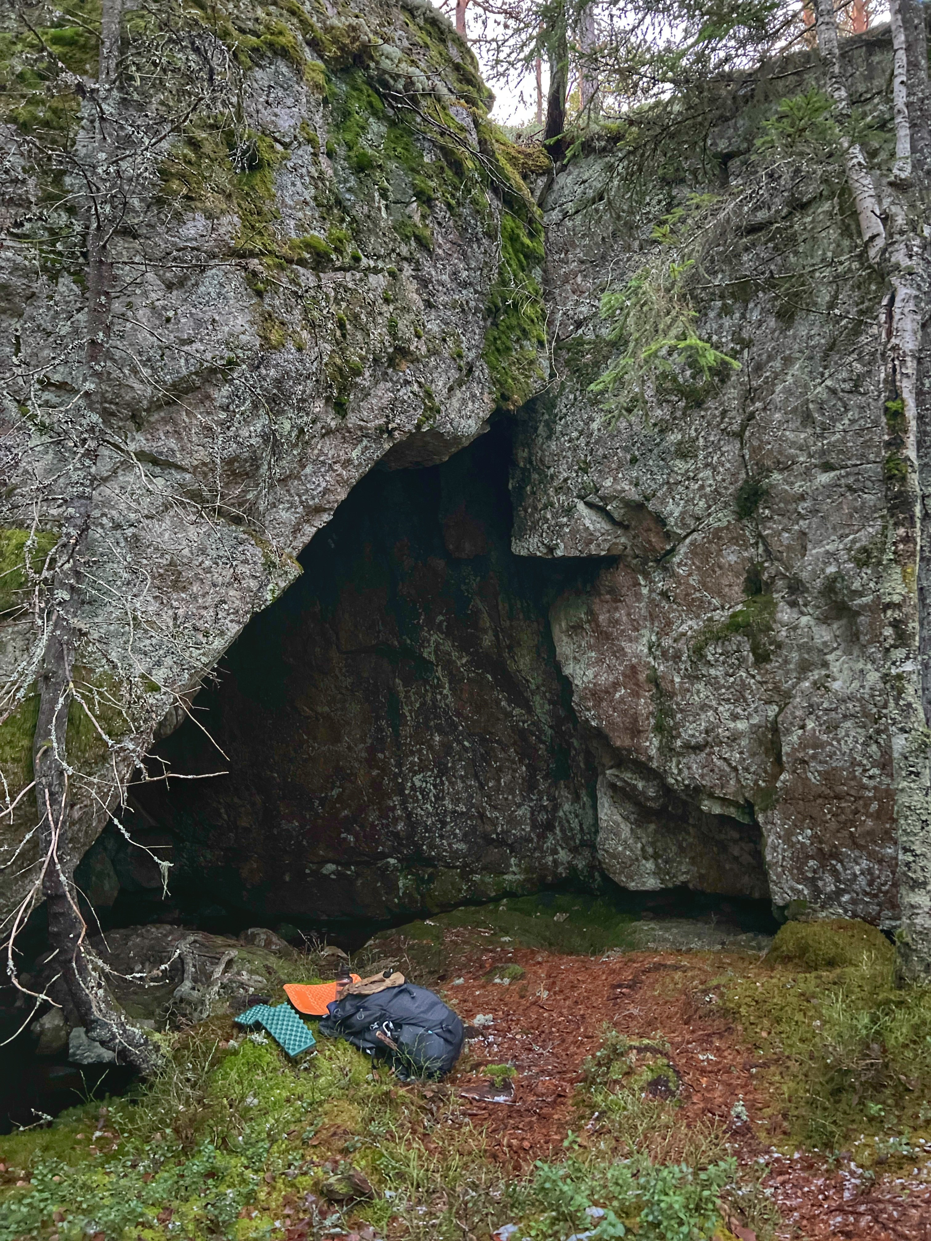 Rundslinga Amboberget, Mogetorp