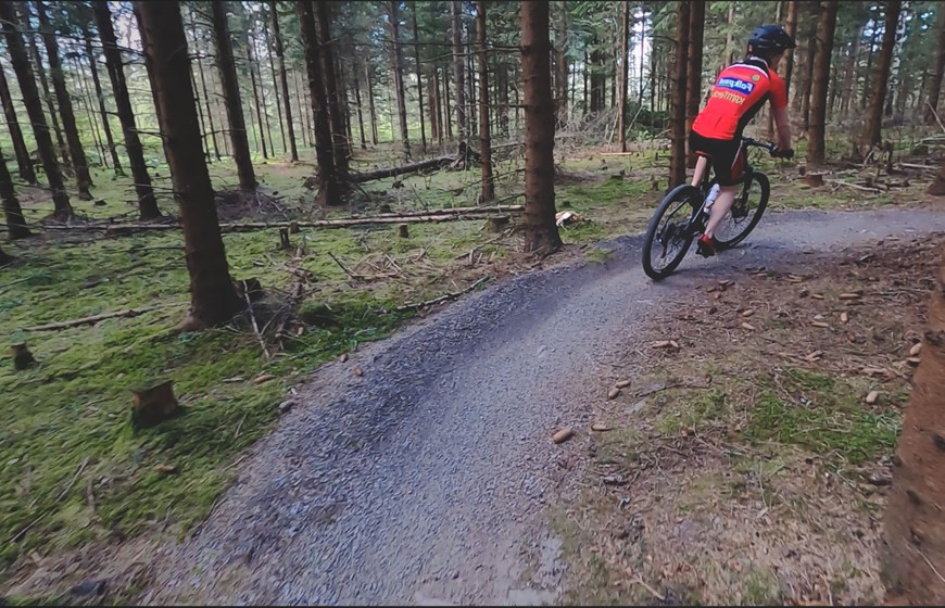 Lekeberg 5, Lanna, Sandvägen
