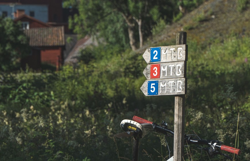 Nora 3, Pershyttan, Dammsjön runt