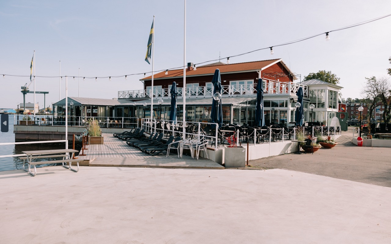 Badholmen Restaurang & Hotell