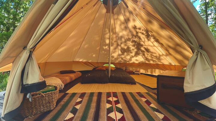 Tipitält i Sverkersholms skogar